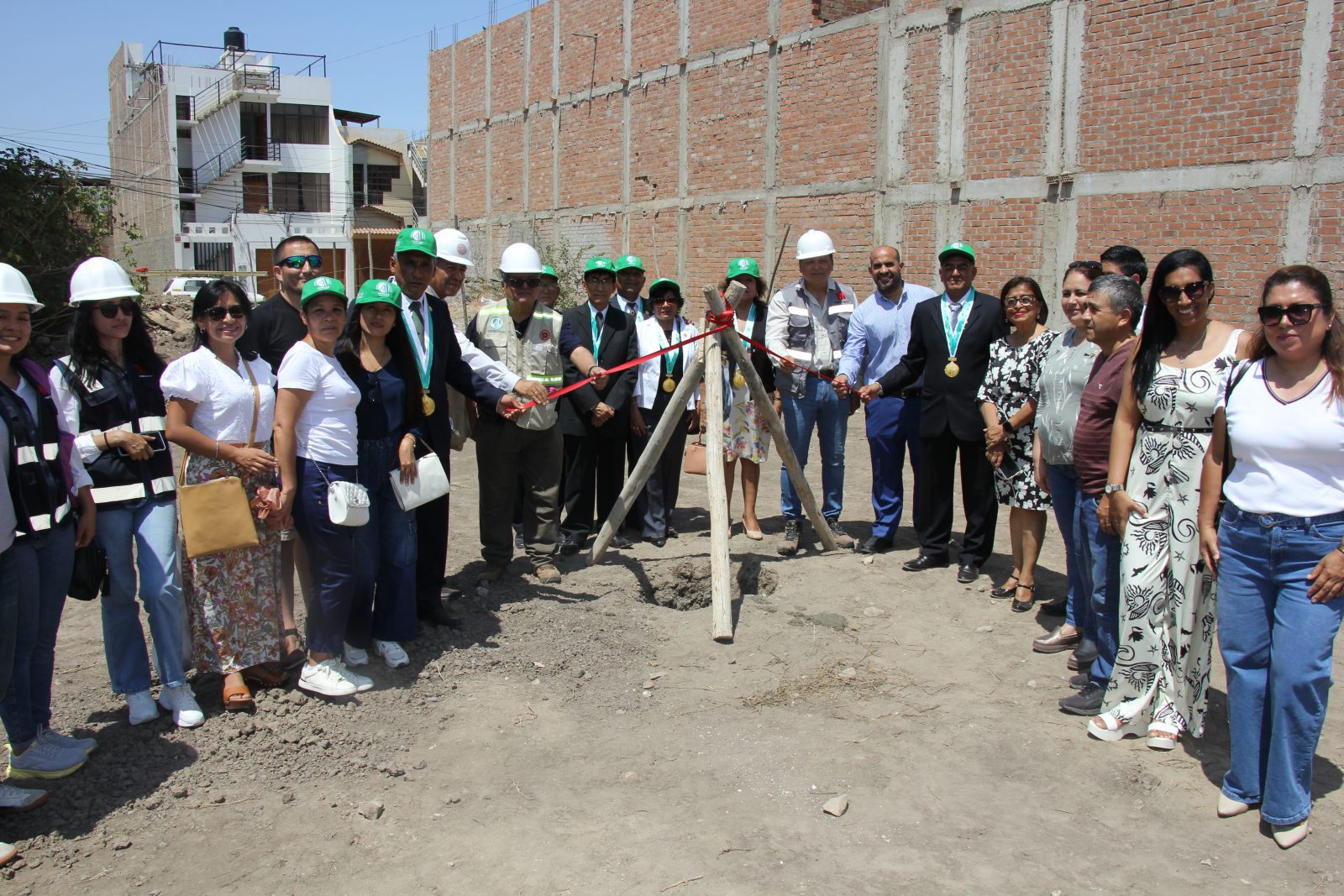 Colocación de Primera Piedra